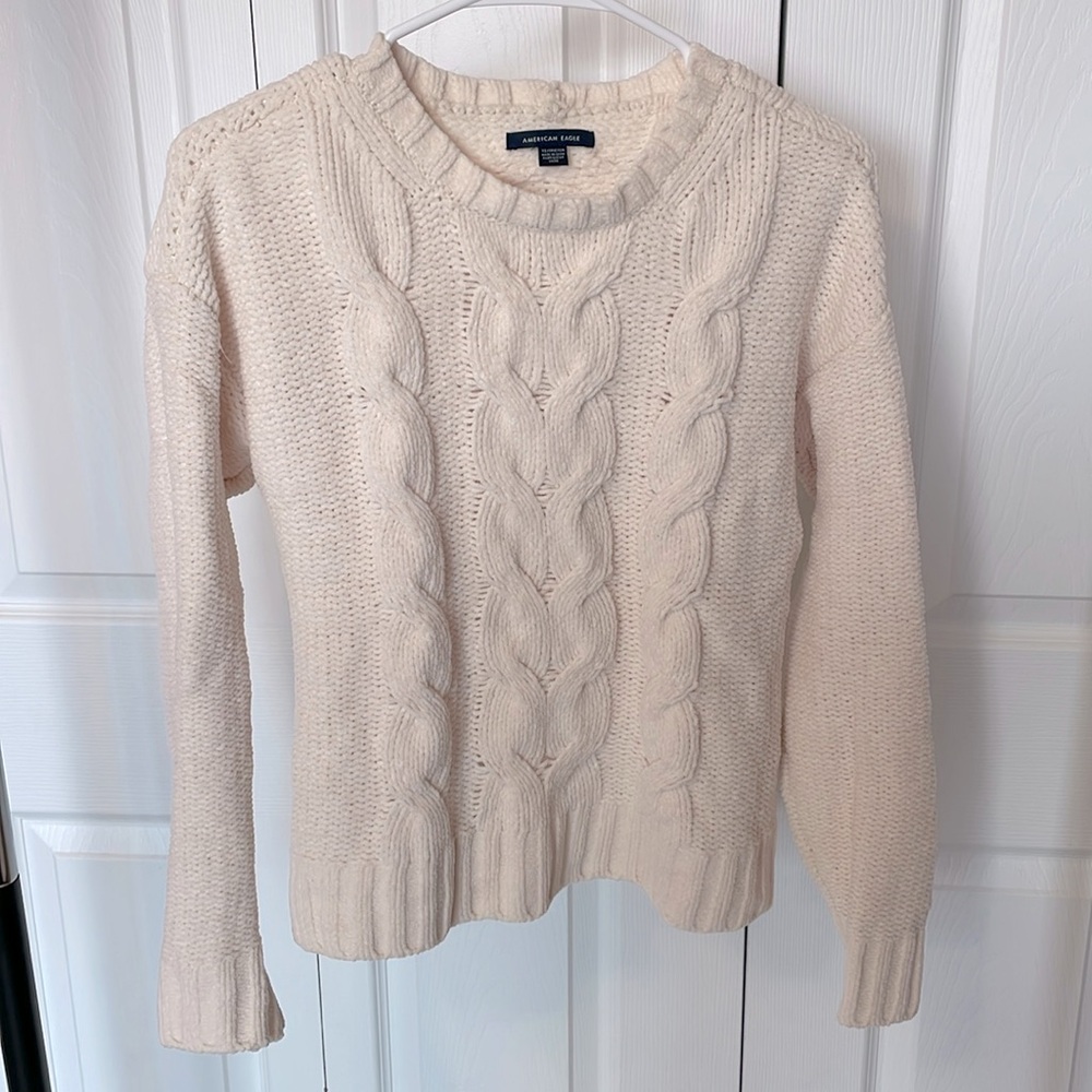 American Eagle Cream Cable Knit Chenille Sweater Size XS